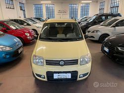 Giallo Usata 2006 Fiat Panda 4x4 Climbing Due volumi | 3999 € (Buon prezzo)