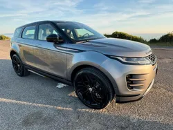 Usata 2019 Land Rover Range Rover evoque R-Dynamic SUV | 31.000 € (Buon prezzo)