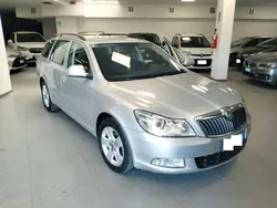 Argento Usata 2012 Skoda Octavia Comfort Station wagon | 4800 € (Super prezzo)