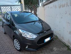 Marrone Usata 2015 Ford B-MAX Monovolume | 6900 €