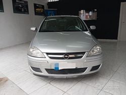 Grigio Usata 2006 Opel Corsa Tre volumi | 1700 € (Ottimo prezzo)