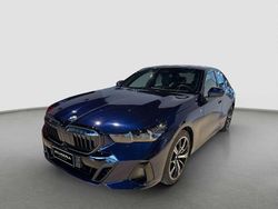 Tanzanite blue metallizzato Usata 2024 BMW 520 M Sport Tre volumi | 57.900 € (Molto cara)