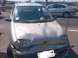 Grigio Usata 2002 Fiat 600 | 780 €