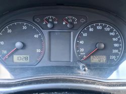 Grigio Usata 2002 VW Polo Comfortline Tre volumi | 1300 € (Buon prezzo)