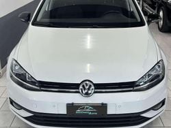 Bianco Usata 2020 VW Golf VII Business Tre volumi | 16.200 € (Buon prezzo)