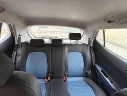 Bianco Usata 2015 Hyundai i10 Classic Due volumi | 3500 € (Ottimo prezzo)