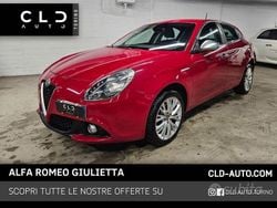 Rosso Usata 2017 Alfa Romeo Giulietta Tre volumi | 6900 € (Buon prezzo)