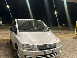 Usata 2008 Fiat Multipla Monovolume | 1000 €