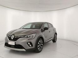 Grigio Usata 2022 Renault Captur Techno SUV | 19.500 € (Buon prezzo)