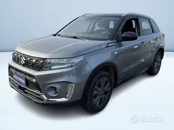Grigio metallizzato Usata 2022 Suzuki Vitara Cool SUV | 19.900 € (Buon prezzo)