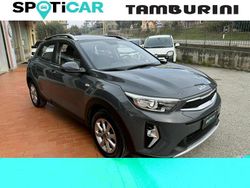 Grigio Usata 2022 Kia Stonic Urban SUV | 13.000 € (Buon prezzo)