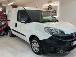Bianco Usata 2017 Fiat Doblò Monovolume | 9999 € (Ottimo prezzo)