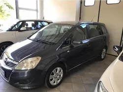 Usata 2008 Opel Zafira Monovolume | 800 € (Ottimo prezzo)