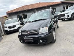Nero Usata 2012 Fiat Panda Classica Tre volumi | 4900 € (Buon prezzo)