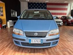 Blu Usata 2004 Fiat Idea Monovolume | 2350 € (Buon prezzo)