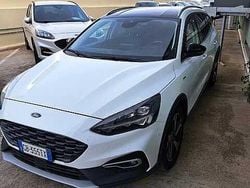 Bianco Usata 2020 Ford Focus Active Station wagon | 19.600 € (Molto cara)