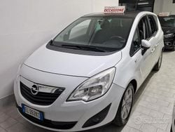 Bianco Usata 2012 Opel Meriva Monovolume | 4700 € (Buon prezzo)