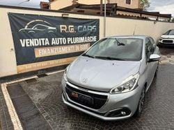 Other Usata 2018 Peugeot 208 Allure Due volumi | 8589 € (Ottimo prezzo)