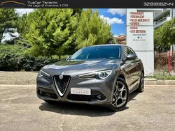 Grigio Usata 2017 Alfa Romeo Stelvio Business SUV | 19.800 € (Ottimo prezzo)