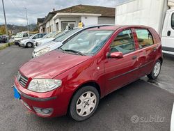 Rosso Usata 2006 Fiat Punto Due volumi | 3450 € (Molto cara)