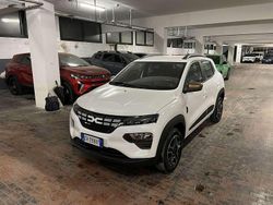 Bianco Usata 2023 Dacia Spring Extreme Due volumi | 12.400 € (Buon prezzo)