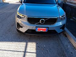 Grigio Usata 2023 Volvo XC40 SUV | 27.000 €