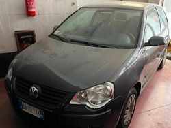 Grigio Usata 2007 VW Polo Due volumi | 5500 € (Molto cara)