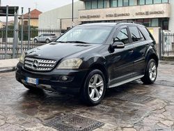 Nero Usata 2006 Mercedes ML280 SUV | 2750 € (Super prezzo)