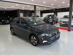 Grigio Usata 2021 VW Polo Highline Tre volumi | 12.500 € (Buon prezzo)