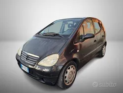 Nero Usata 1999 Mercedes A140 Classic Tre volumi | 600 € (Super prezzo)