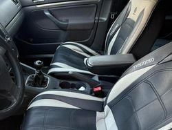 Grigio Usata 2008 VW Golf VI R-line Due volumi | 2500 € (Buon prezzo)