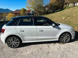 Bianco Usata 2018 Audi A1 S-Line Tre volumi | 15.000 € (Buon prezzo)