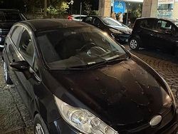Usata 2010 Ford Fiesta Due volumi | 2100 €