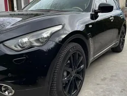 Nero Usata 2016 Infiniti QX70 Premium SUV | 22.500 € (Molto cara)
