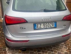 Grigio Usata 2015 Audi Q5 Ambiente SUV | 15.000 € (Buon prezzo)