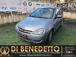 Usata 2003 Opel Corsa Comfort Tre volumi | 2500 € (Buon prezzo)