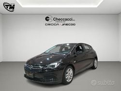 Nero Usata 2017 Opel Astra Tre volumi | 8499 € (Super prezzo)