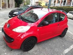 Rosso Usata 2006 Peugeot 107 Due volumi | 2300 € (Buon prezzo)
