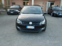 Nero Usata 2010 VW Polo Comfortline Tre volumi | 5450 € (Molto cara)