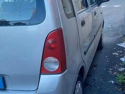 Grigio Usata 2005 Opel Agila Due volumi | 2400 €