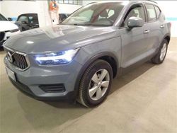 Grigio Usata 2019 Volvo XC40 Business Edition SUV | 18.900 € (Buon prezzo)