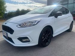 Bianco Usata 2017 Ford Fiesta ST-Line Due volumi | 13.900 €