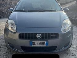 Grigio Usata 2007 Fiat Grande Punto Due volumi | 2900 € (Buon prezzo)