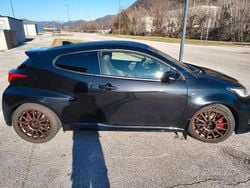 Nero Usata 2022 Toyota Yaris Due volumi | 37.300 € (Buon prezzo)