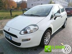 Bianco Usata 2016 Fiat Punto Tre volumi | 6900 € (Buon prezzo)