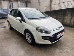 Bianco Usata 2011 Fiat Punto Evo Dynamic Due volumi | 4000 € (Buon prezzo)