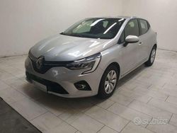 Argento Usata 2020 Renault Clio V Zen Tre volumi | 14.990 € (Cara)