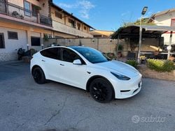 Usata 2024 Tesla Model Y SUV | 35.900 € (Ottimo prezzo)