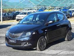 Nero Usata 2022 Lancia Ypsilon Gold Due volumi | 10.900 € (Buon prezzo)