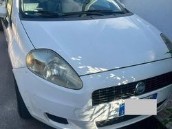 Bianco Usata 2006 Fiat Grande Punto Due volumi | 3000 € (Buon prezzo)